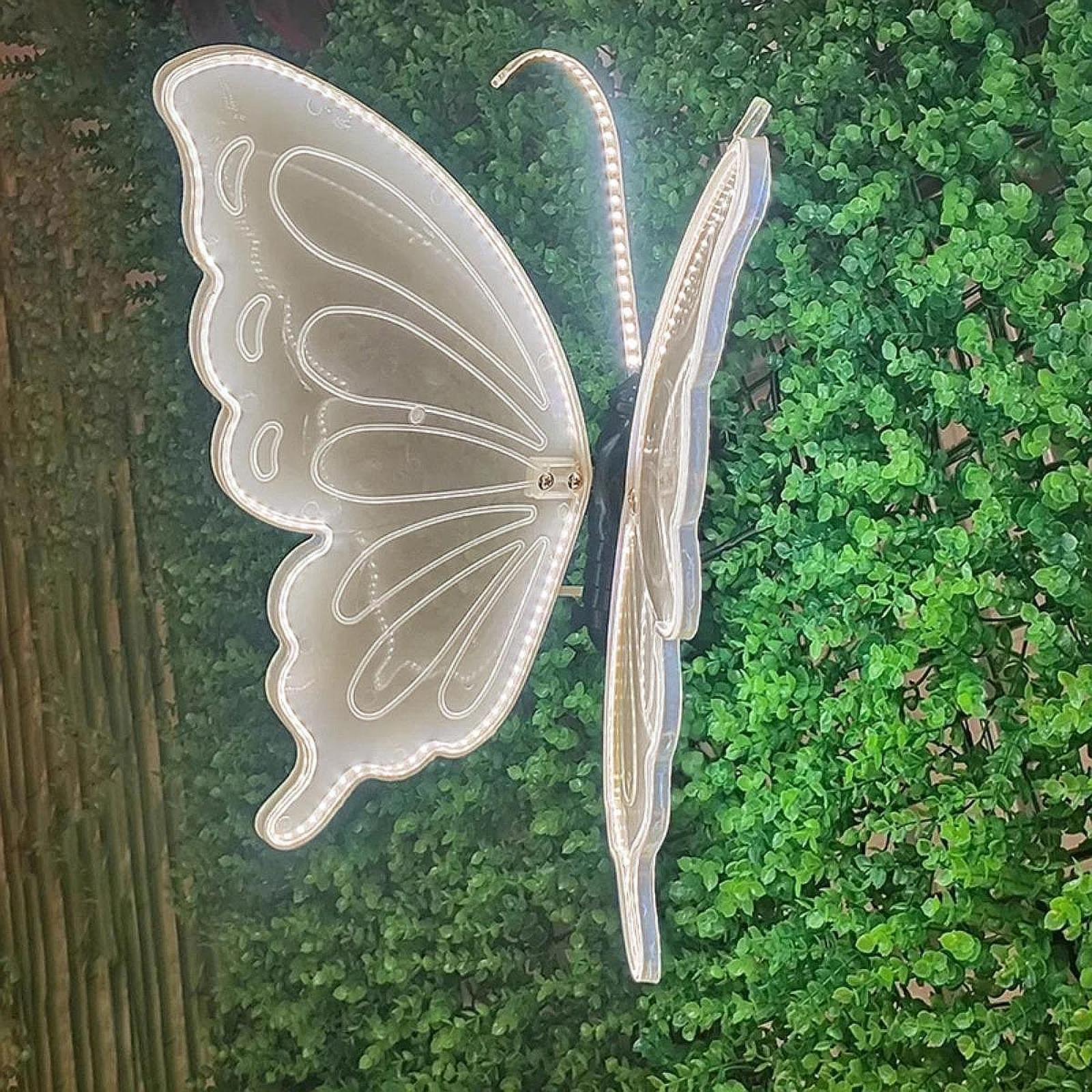 Zewnętrzna lampka dekoracyjna  – Outdoor Lighting Collections recenzja i cena